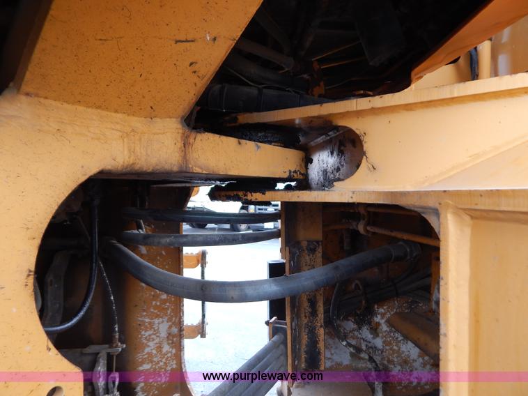image for item G3303 1998 Case 721B wheel loader