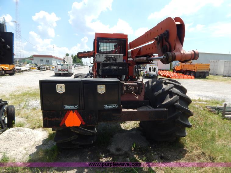 image for item G3306 2005 Timberland T600 Trimmer Jack articulated treeline trimmer