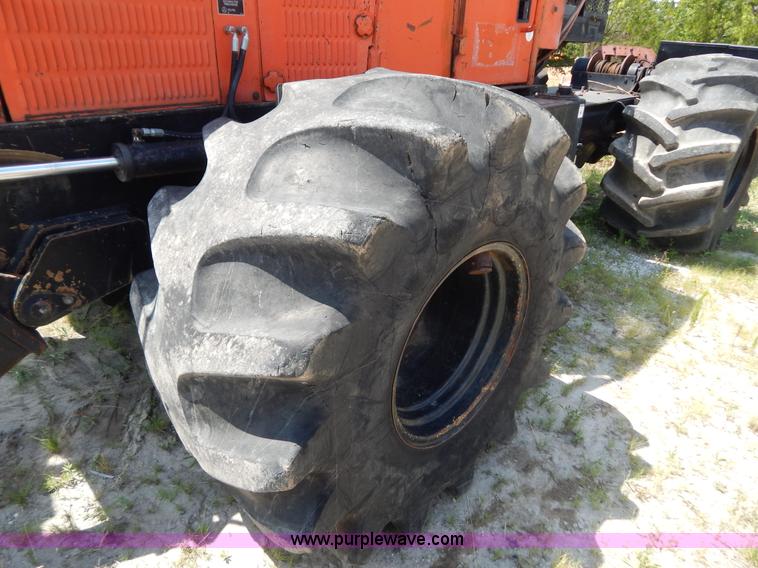 image for item G3306 2005 Timberland T600 Trimmer Jack articulated treeline trimmer