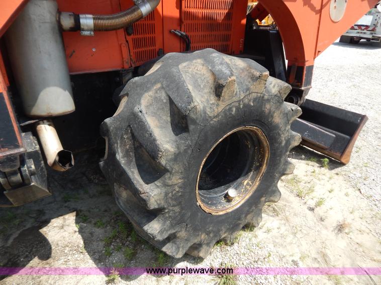 image for item G3306 2005 Timberland T600 Trimmer Jack articulated treeline trimmer