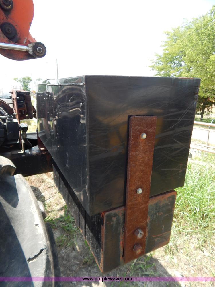 image for item G3306 2005 Timberland T600 Trimmer Jack articulated treeline trimmer