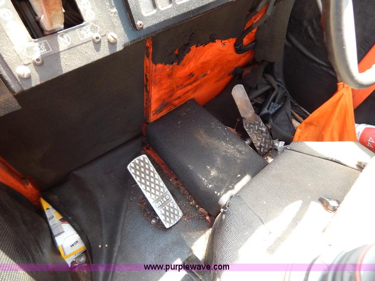 image for item G3306 2005 Timberland T600 Trimmer Jack articulated treeline trimmer