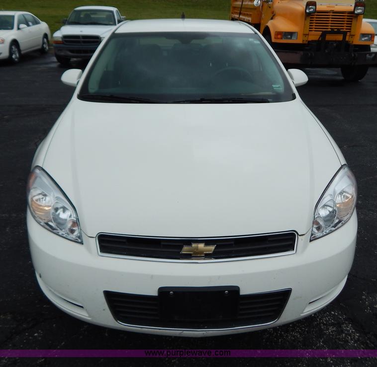 image for item G3333 2008 Chevrolet Impala LS
