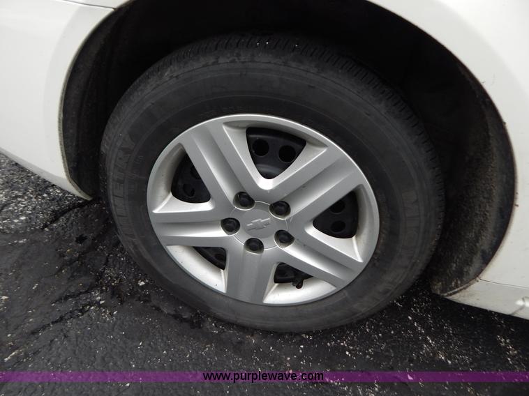 image for item G3333 2008 Chevrolet Impala LS