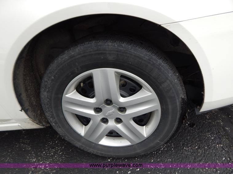 image for item G3333 2008 Chevrolet Impala LS