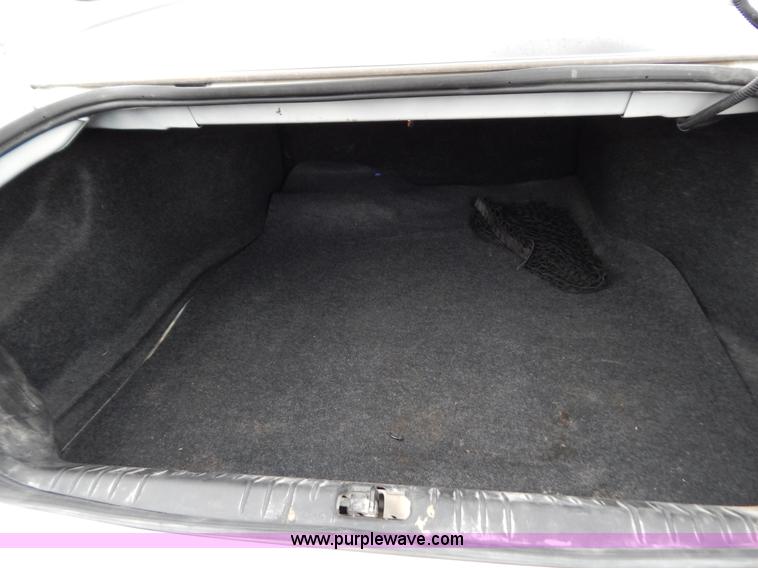 image for item G3333 2008 Chevrolet Impala LS