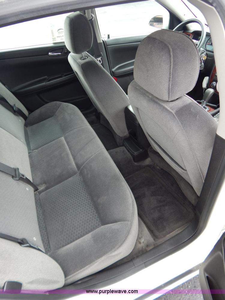 image for item G3333 2008 Chevrolet Impala LS