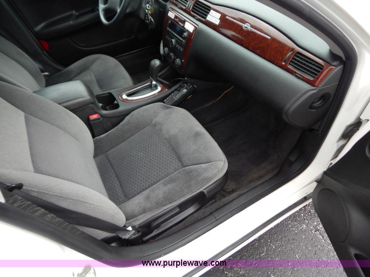 image for item G3333 2008 Chevrolet Impala LS