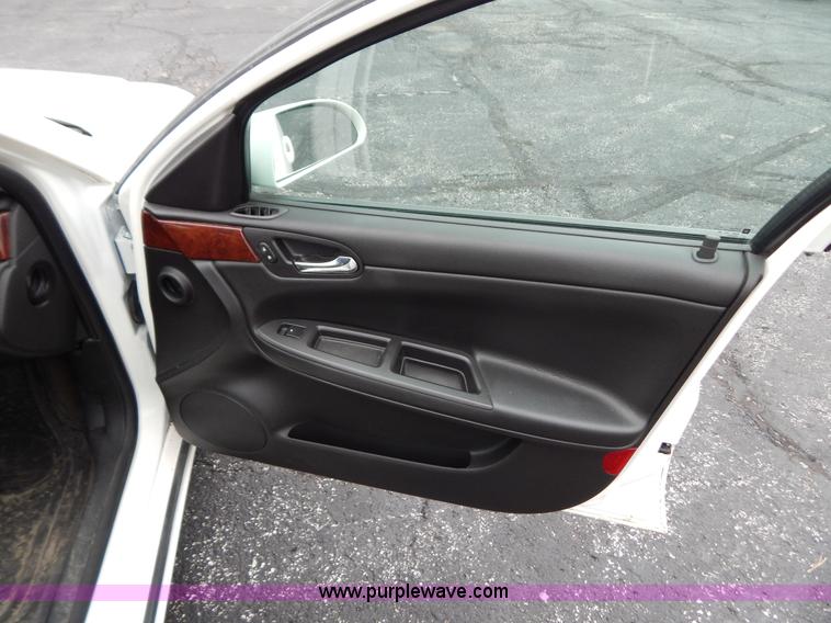 image for item G3335 2007 Chevrolet Impala LS