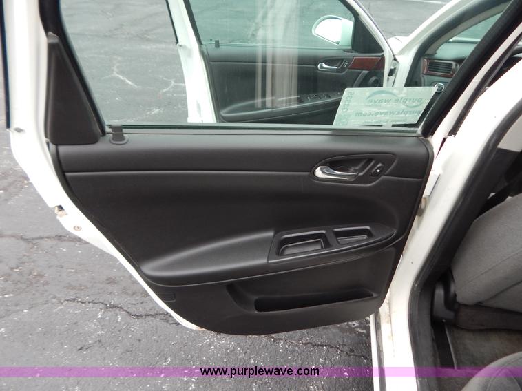 image for item G3335 2007 Chevrolet Impala LS