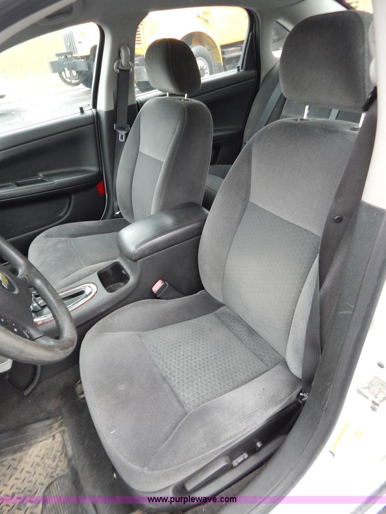 image for item G3335 2007 Chevrolet Impala LS