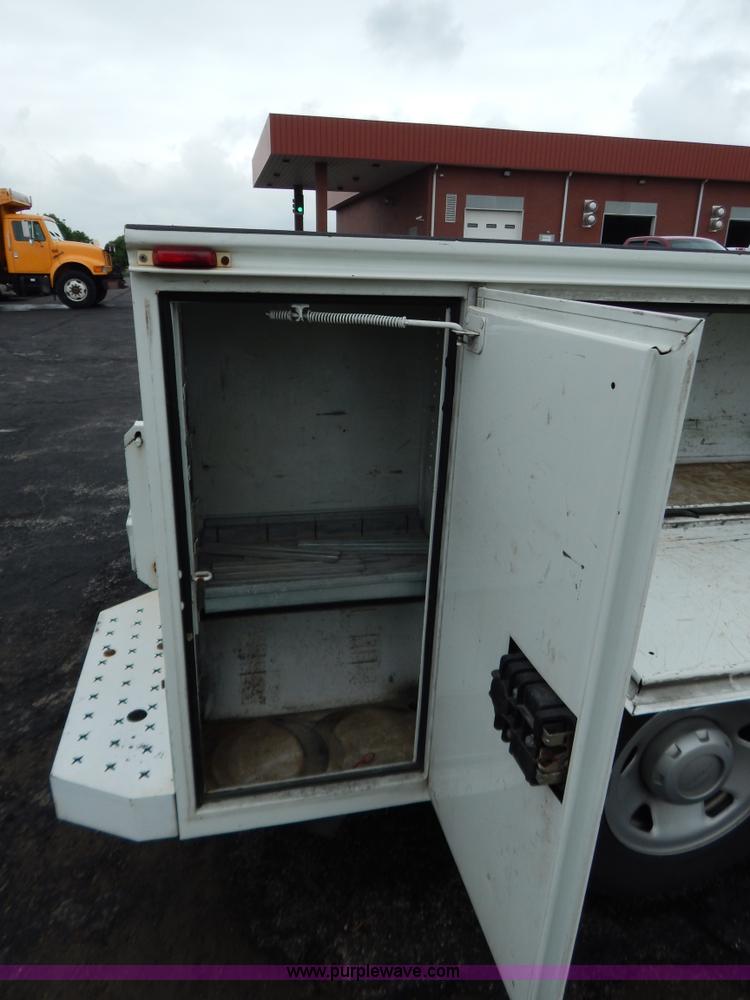 image for item G3337 2009 Ford F250 XL utility truck