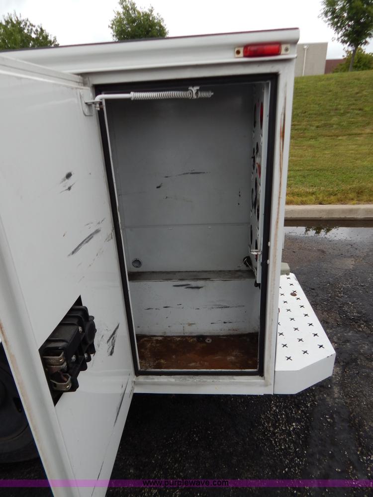 image for item G3337 2009 Ford F250 XL utility truck