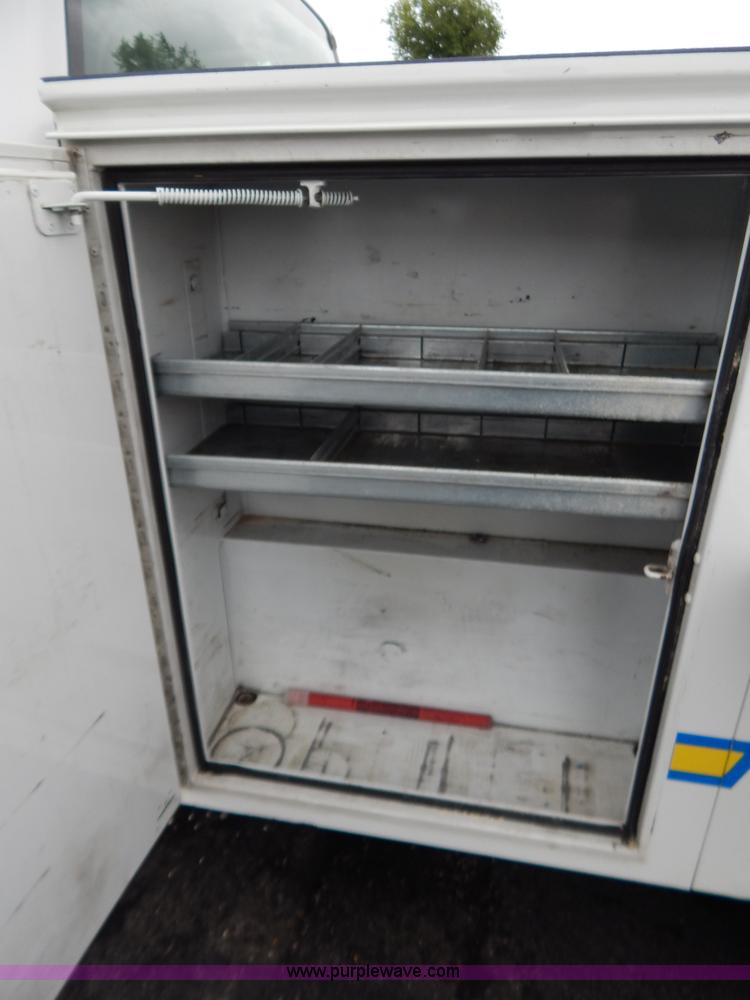 image for item G3337 2009 Ford F250 XL utility truck