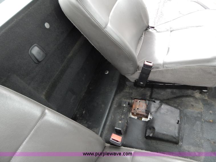 image for item G3337 2009 Ford F250 XL utility truck