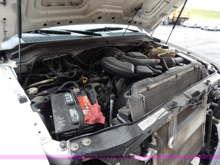 image for item G3338 2008 Ford F250 utility truck