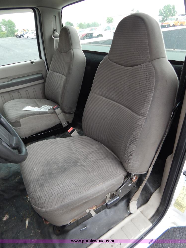 image for item G3338 2008 Ford F250 utility truck