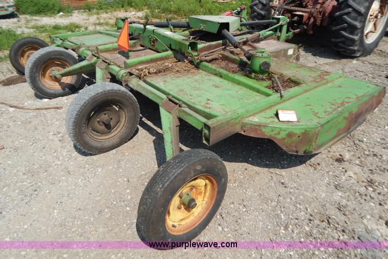 image for item G3364 John Deere 1508 batwing mower