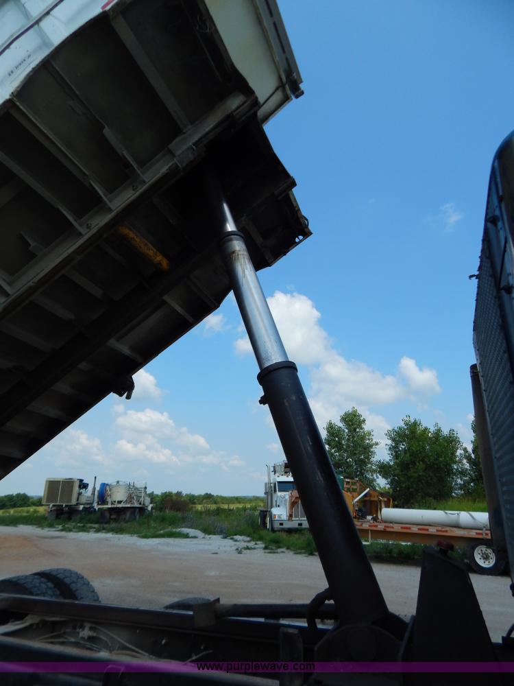 image for item G3367 18' aluminum dump bed