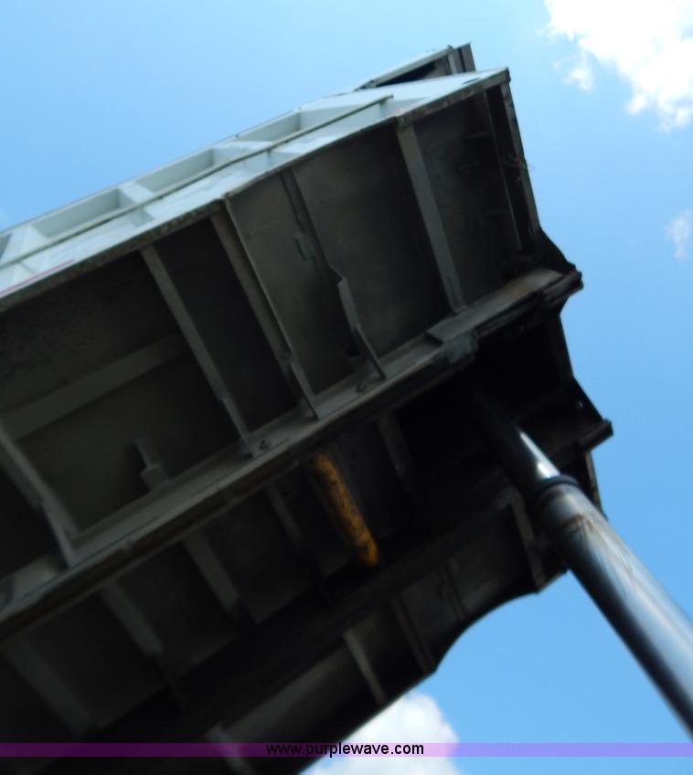 image for item G3367 18' aluminum dump bed