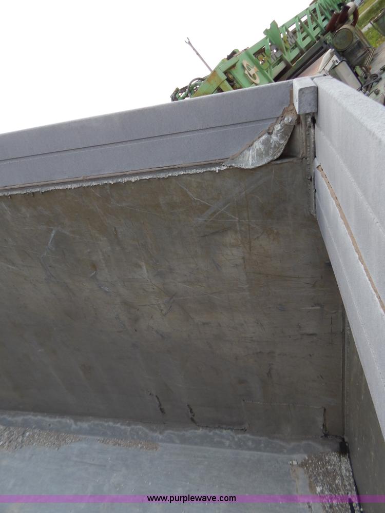 image for item G3367 18' aluminum dump bed