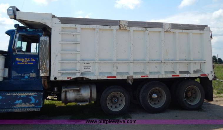 image for item G3367 18' aluminum dump bed