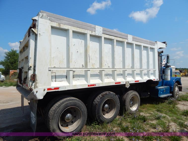 image for item G3367 18' aluminum dump bed