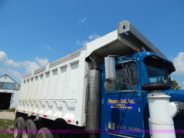 image for item G3367 18' aluminum dump bed