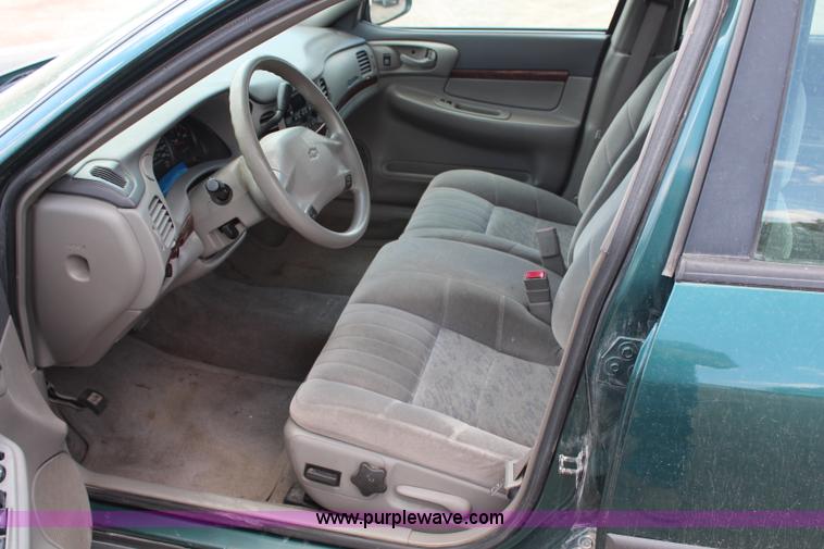 image for item G5333 2001 Chevrolet Impala