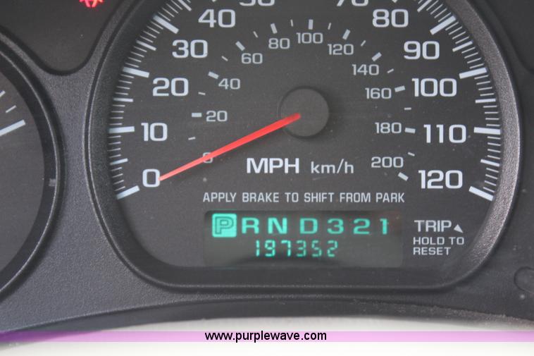 image for item G5333 2001 Chevrolet Impala