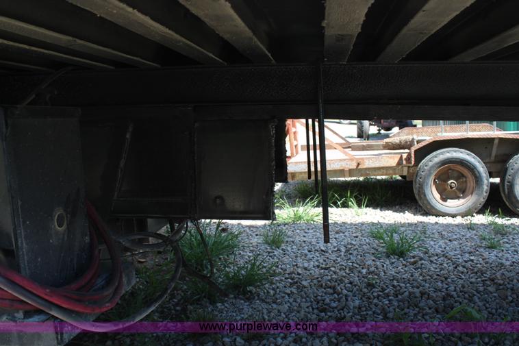 image for item G5386 2006 Smyrna cargo box