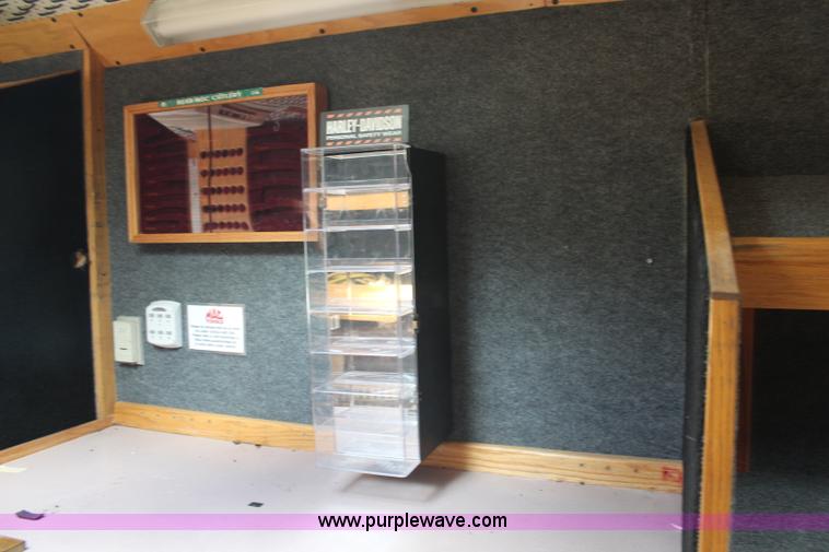 image for item G5388 1990 Grumman P30 step van