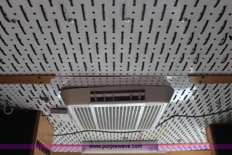 image for item G5388 1990 Grumman P30 step van