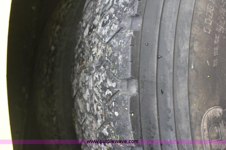 image for item G5388 1990 Grumman P30 step van