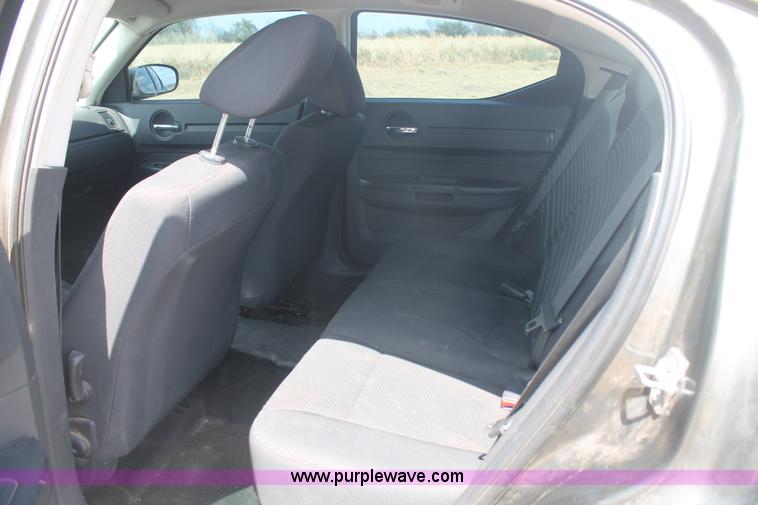 image for item G5764 2009 Dodge Charger SE