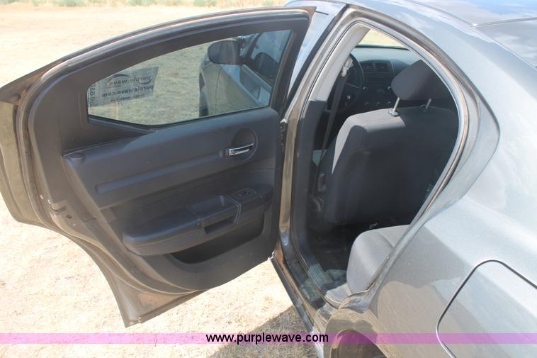 image for item G5764 2009 Dodge Charger SE