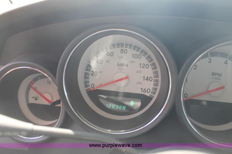 image for item G5764 2009 Dodge Charger SE