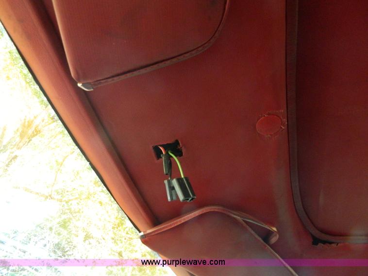 image for item G7541 1976 Pontiac Grand LeMans