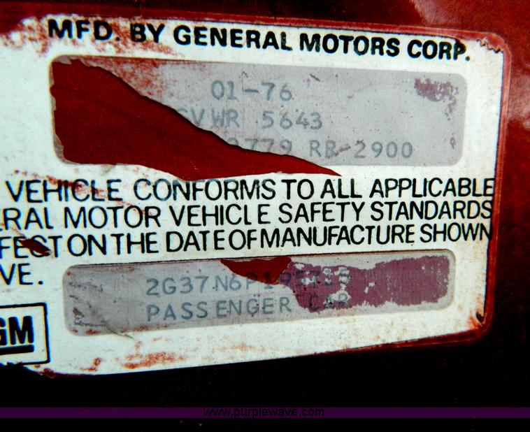 image for item G7541 1976 Pontiac Grand LeMans