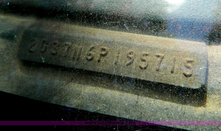 image for item G7541 1976 Pontiac Grand LeMans