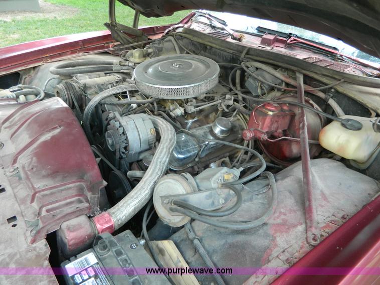 image for item G7541 1976 Pontiac Grand LeMans