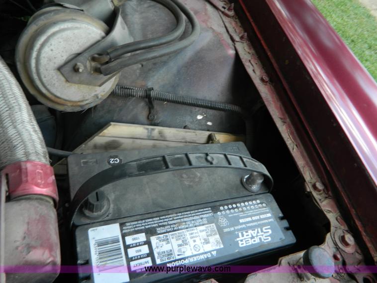 image for item G7541 1976 Pontiac Grand LeMans