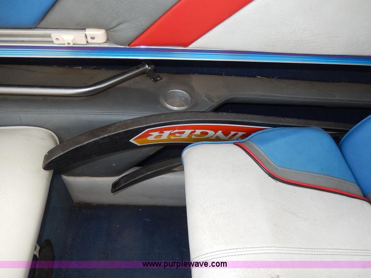 image for item H3018 1987 Bayliner 23'L boat