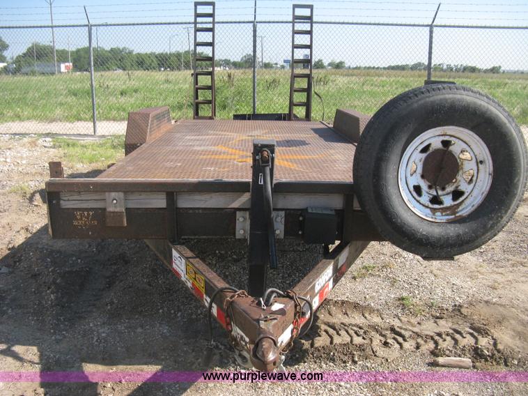 image for item H6480 2002 PJ tandem axle flatbed trailer
