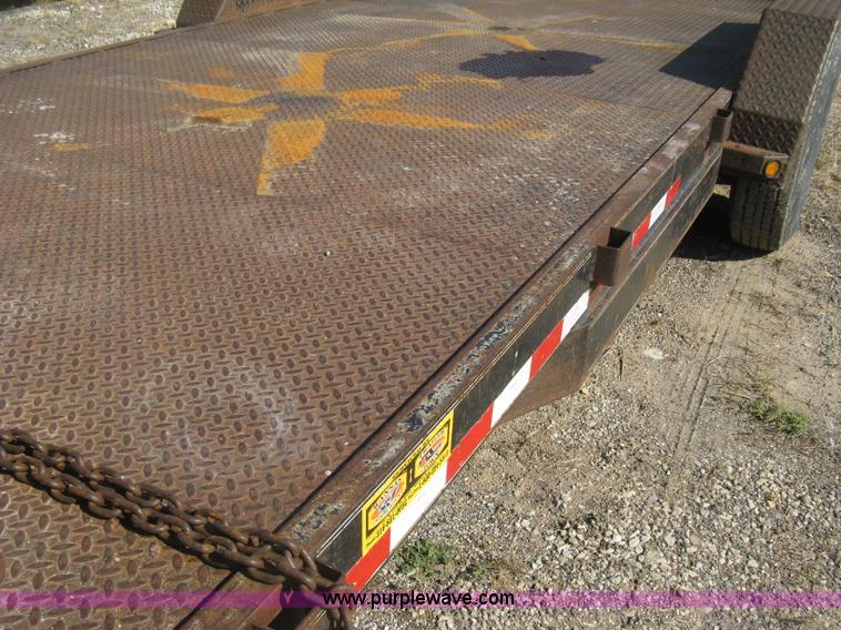 image for item H6480 2002 PJ tandem axle flatbed trailer