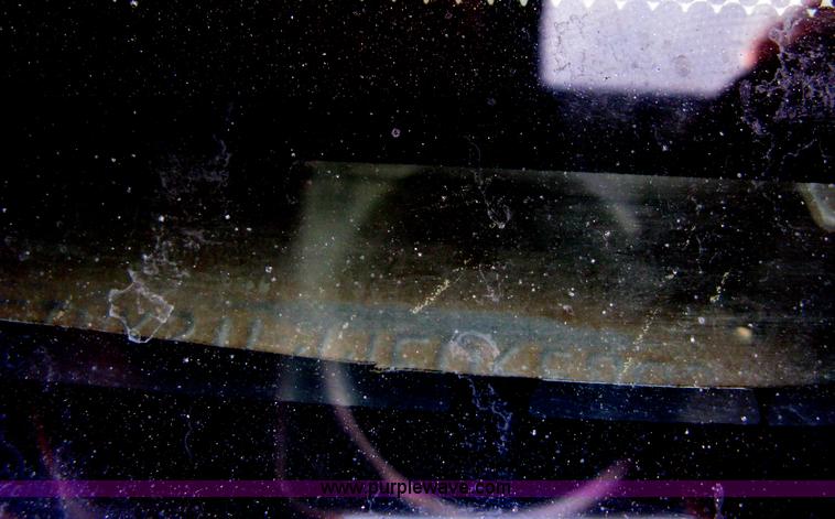 image for item H6485 2004 Ford F250 Super Duty XL SuperCab pickup truck