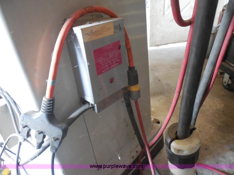 image for item H9896 Accu A75 end mill