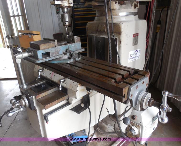 image for item H9896 Accu A75 end mill