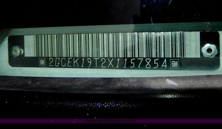 image for item I4451 1999 Chevrolet Silverado 1500 LS Extended Cab pickup truck