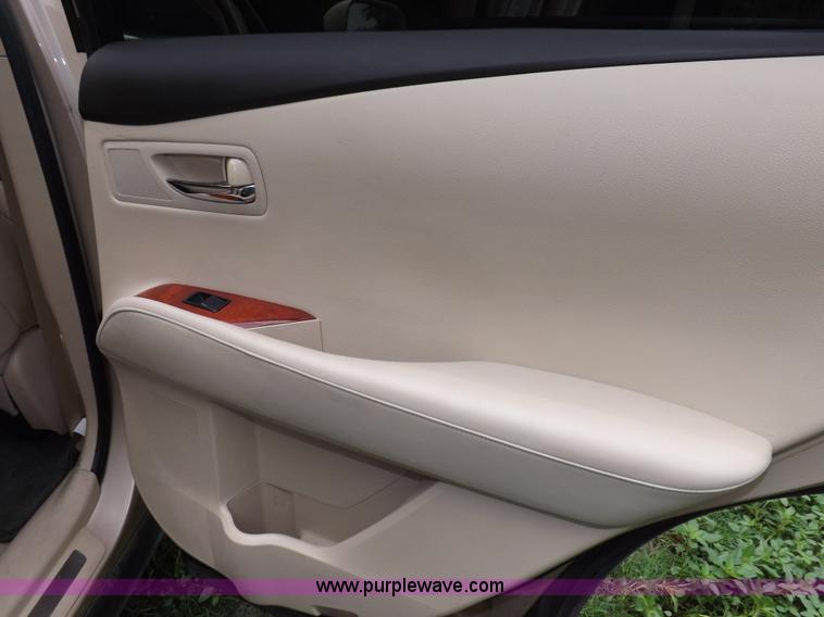 image for item I7672 2010 Lexus RX350 SUV